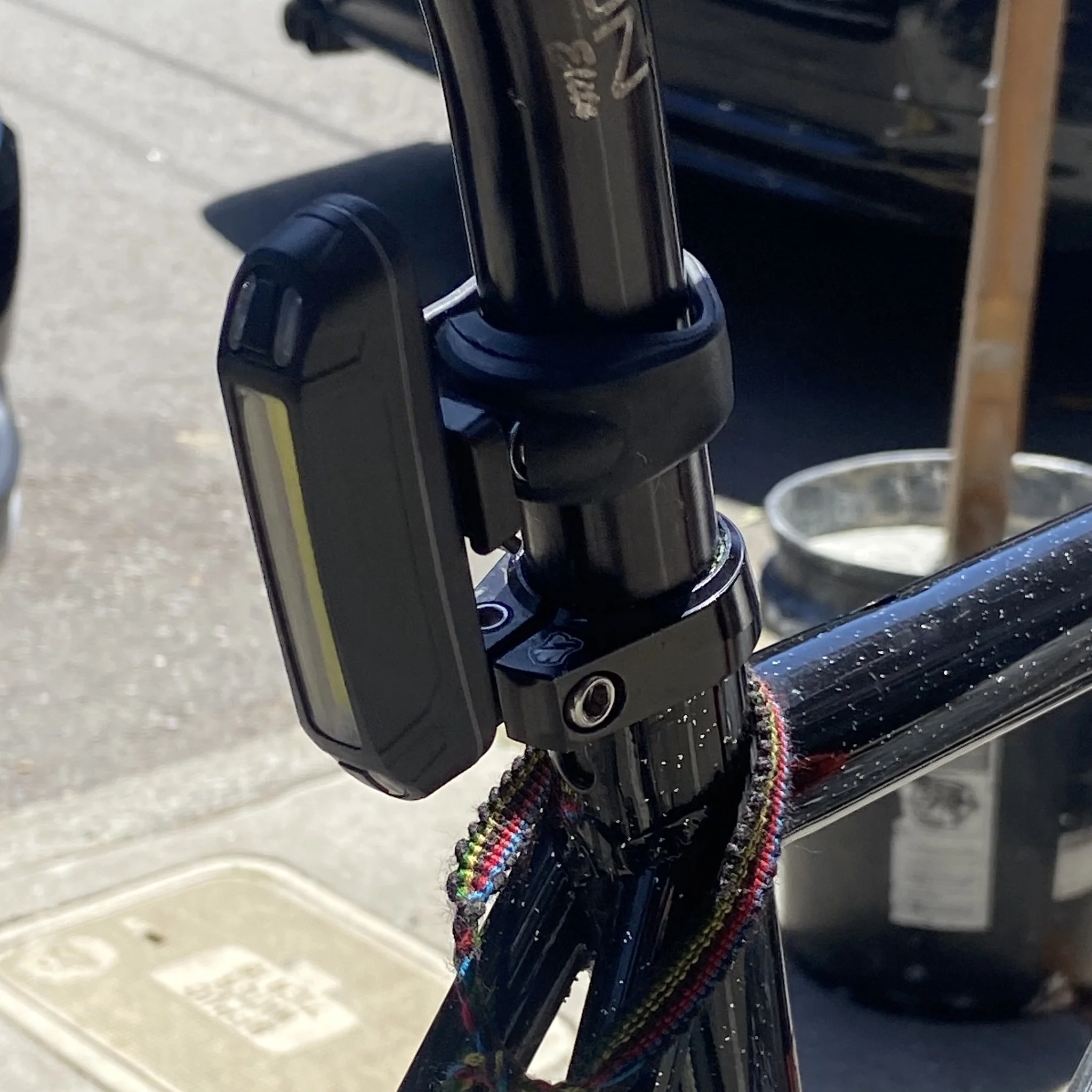 COMET RED + WHITE USB Rechargeable Bike Light - Image 4