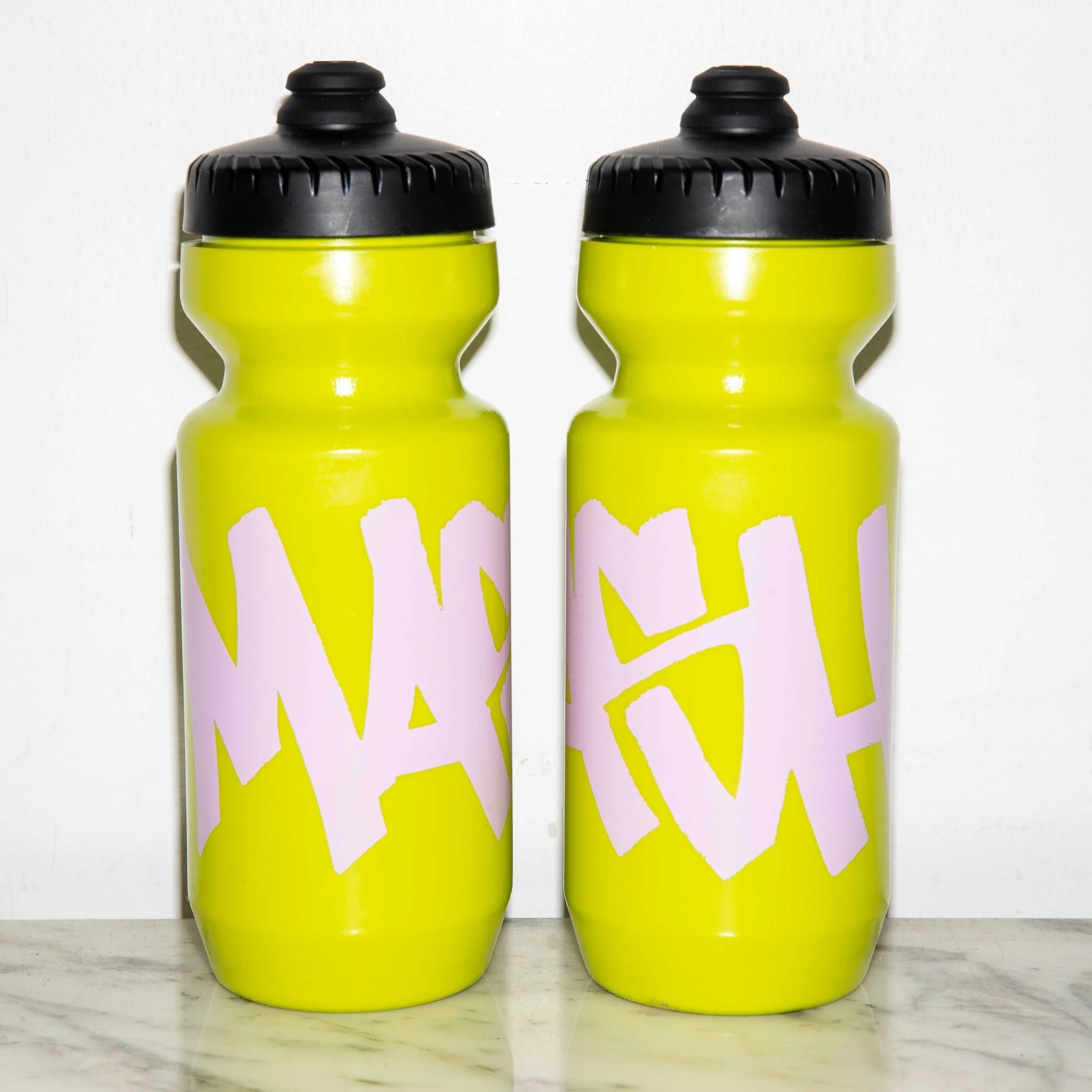 Giant 22oz Purist Bottle Hyper