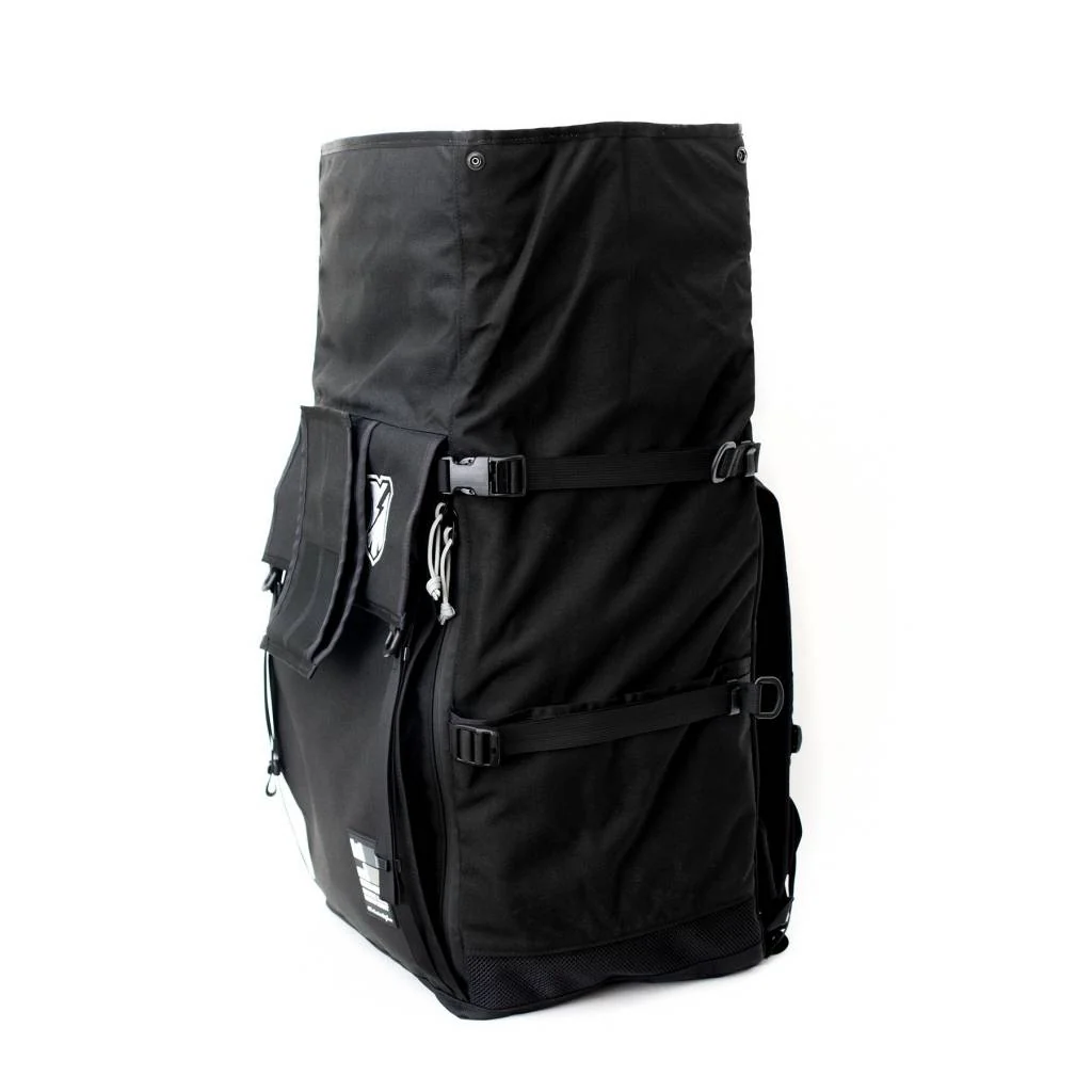 ILE X MASH XL Roll Top Backpack Black