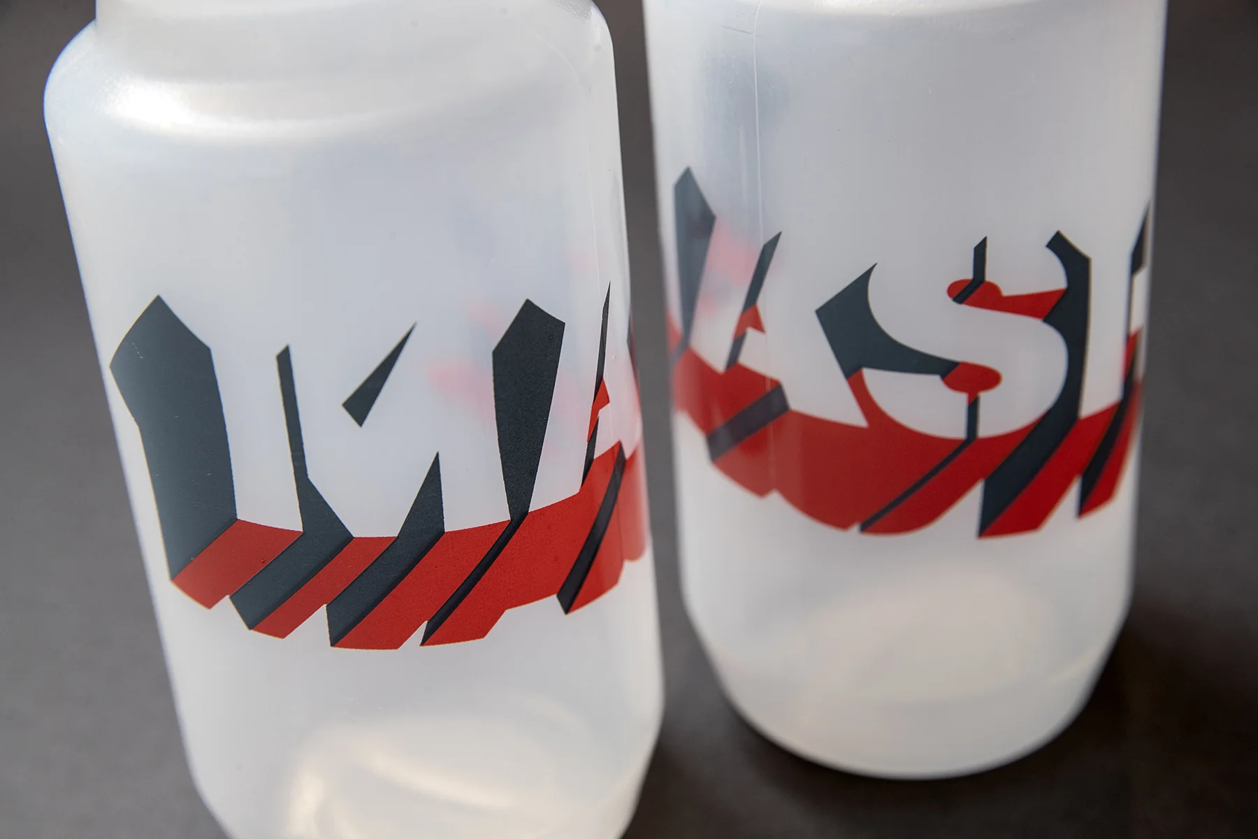 MASH 3-D 26 oz Purist Bottle Clear - Image 4