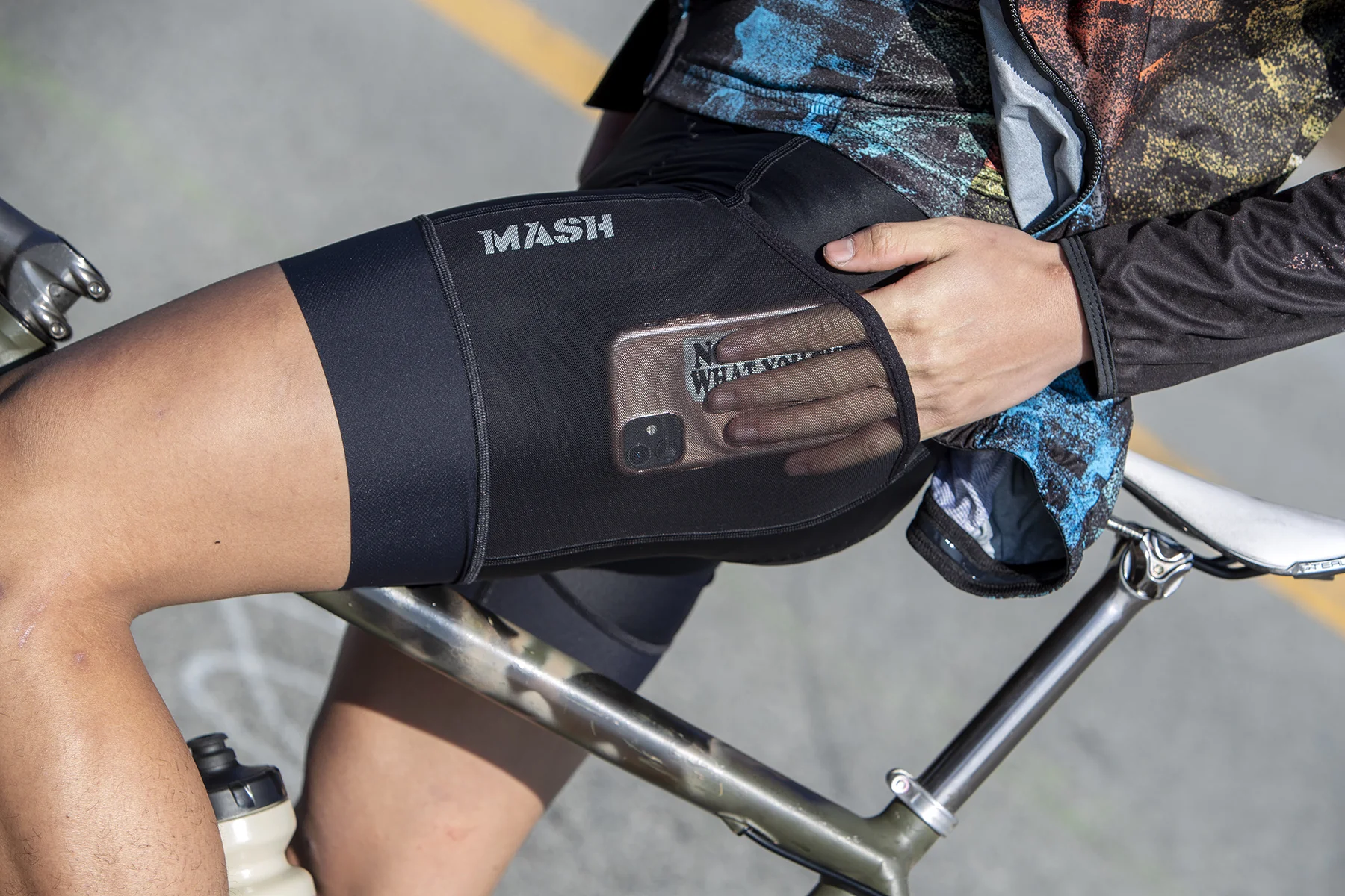 MASH Cargo Men's Bibs - Image 4