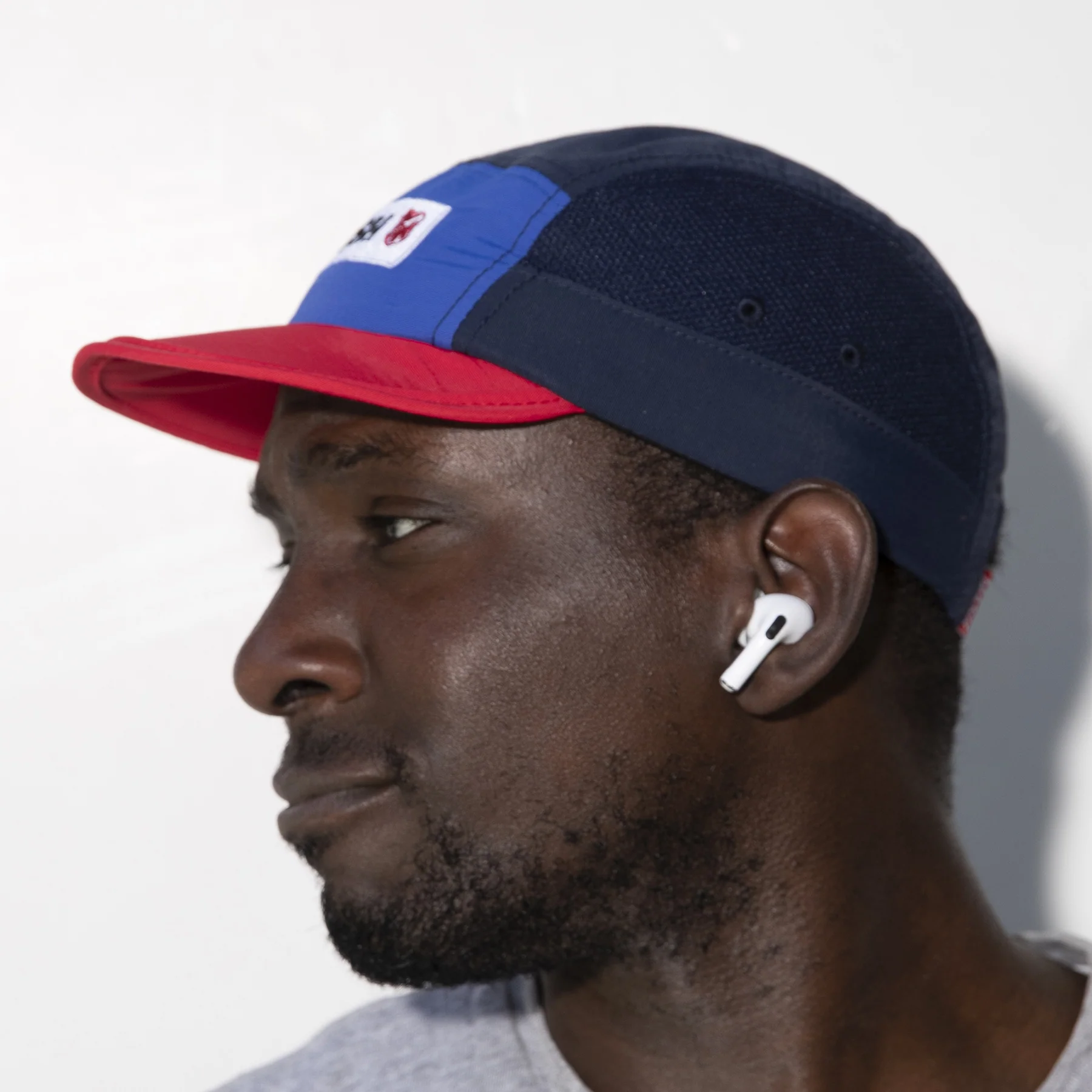 MASH FOLDABLE HAT Blue Red - Image 3