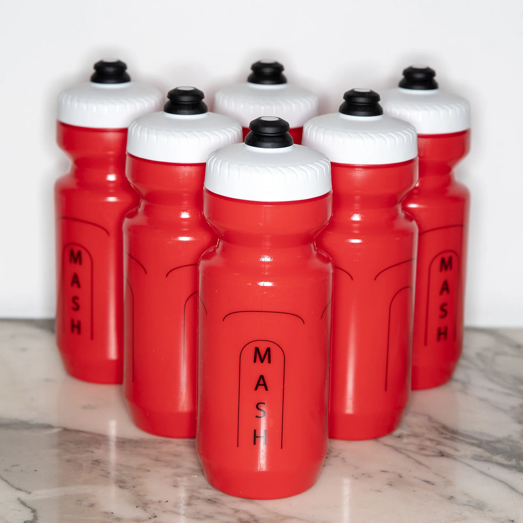 MASH Party Cup 22oz Purist Bottle Red - Image 2