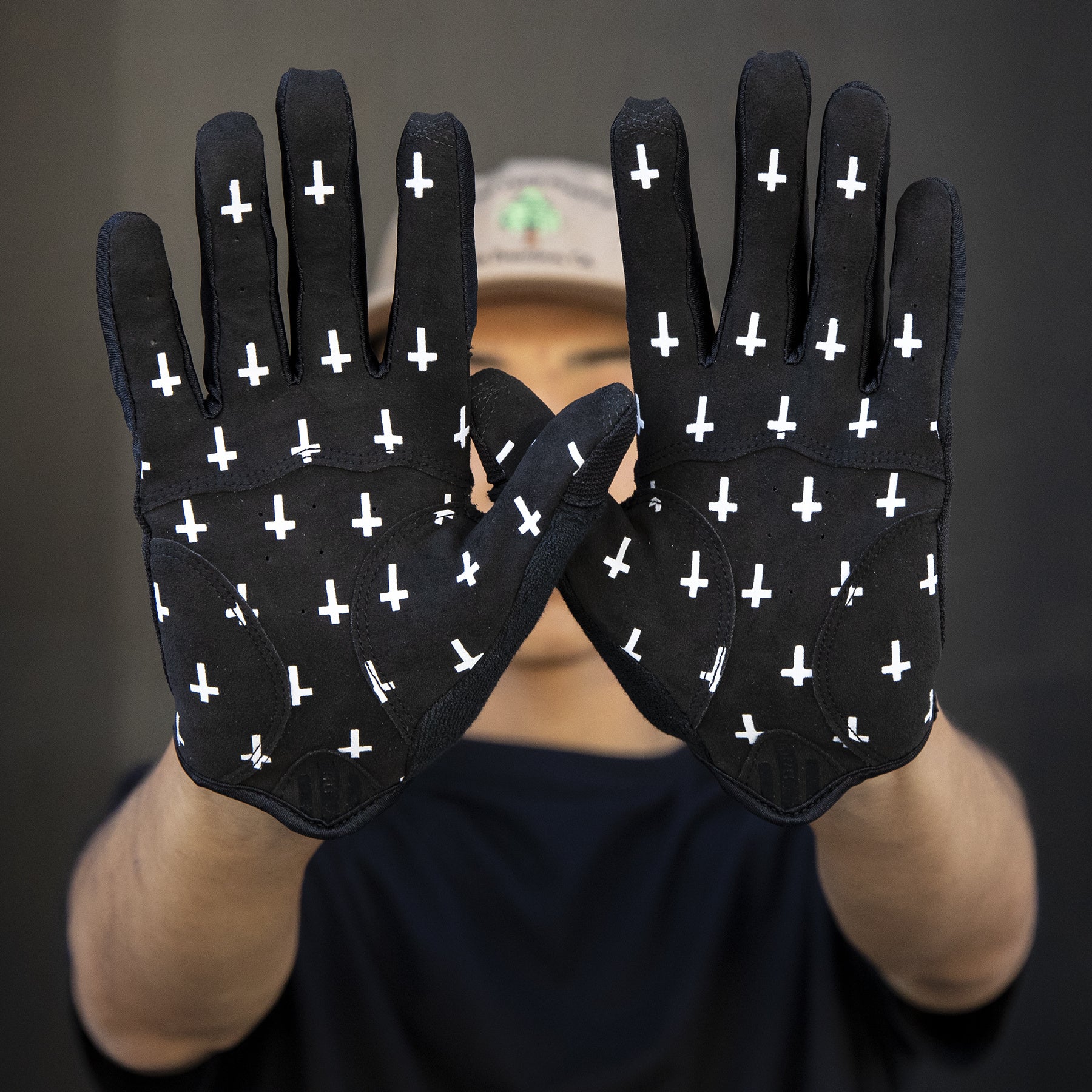 MASH Black Cross DND Gloves - Image 2