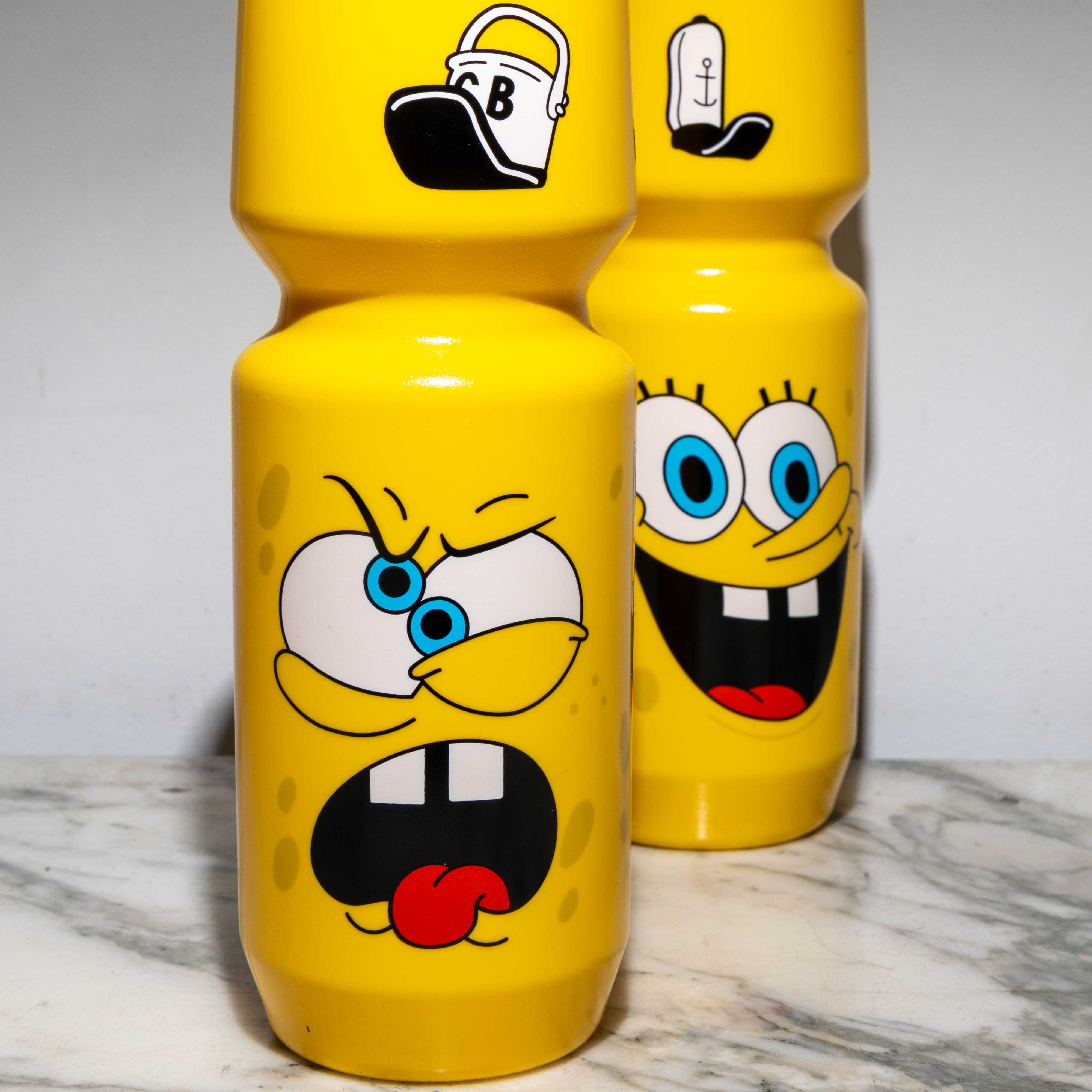 MASH Sponge 26oz Purist Bottle - Image 2