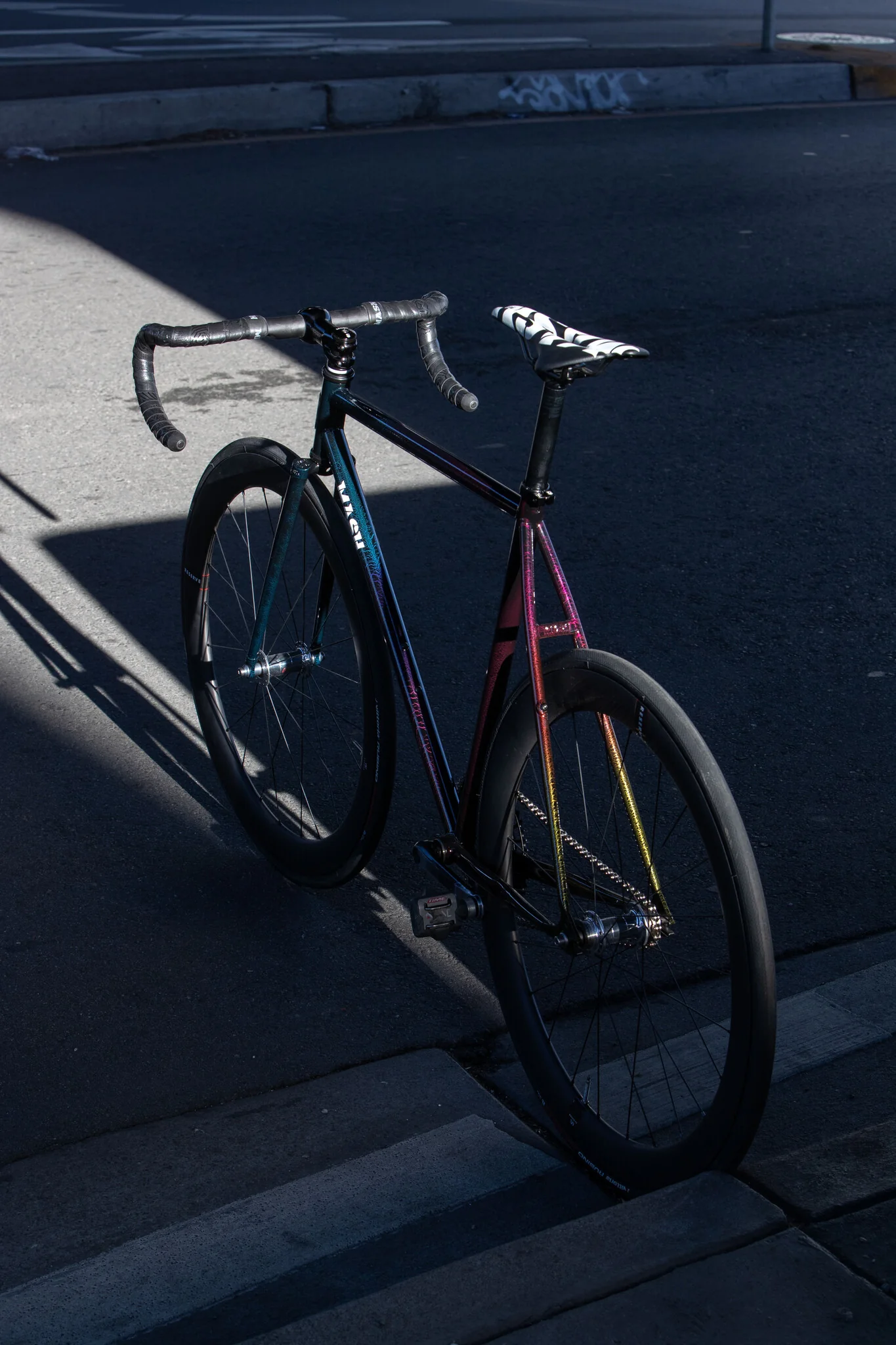 MASH Steel Frameset Black Rainbow - Image 4