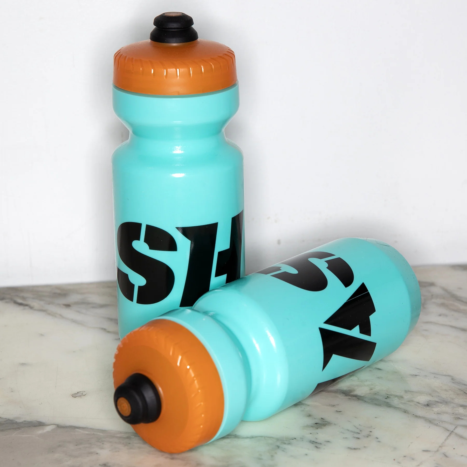 MASH Teal Orange 22oz Purist Bottle - Image 2