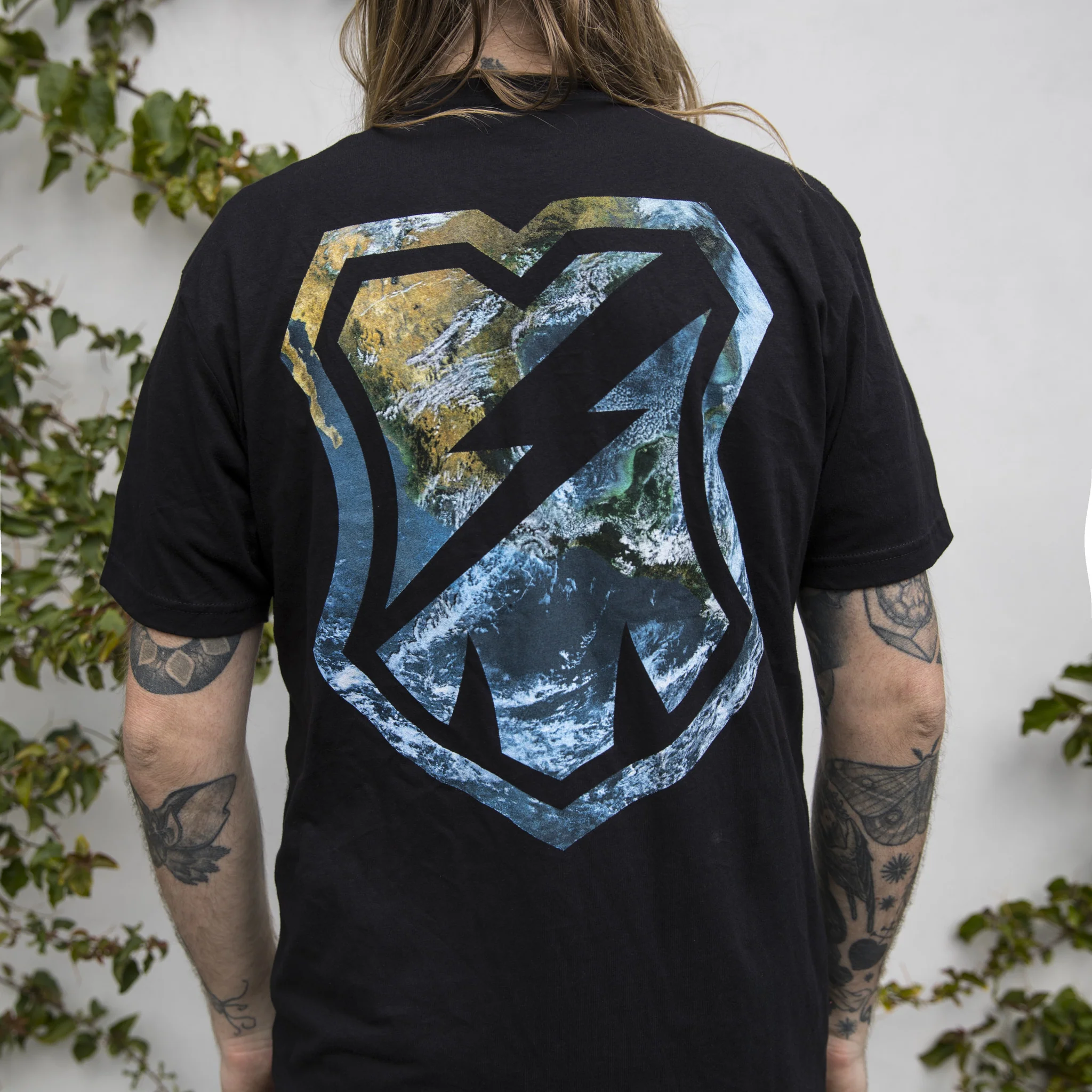 Earth Shirt Black - Image 5