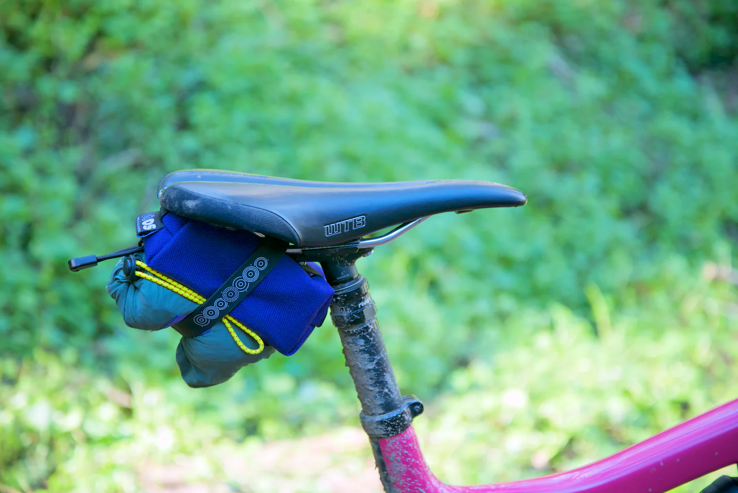 Outer Shell Mini Saddlebag - Image 4