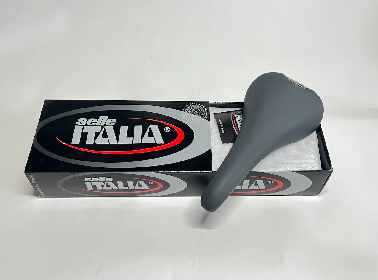 Vintage Selle Italia Flite Saddle Gray NOS - Image 2
